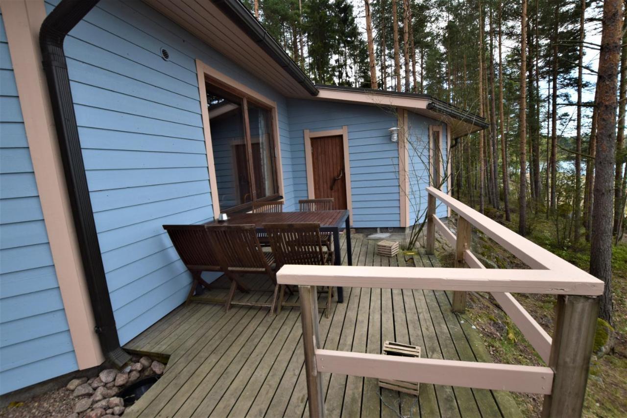 Vila Pyhtaeaen Vuokramoekit Tuuski Exteriér fotografie