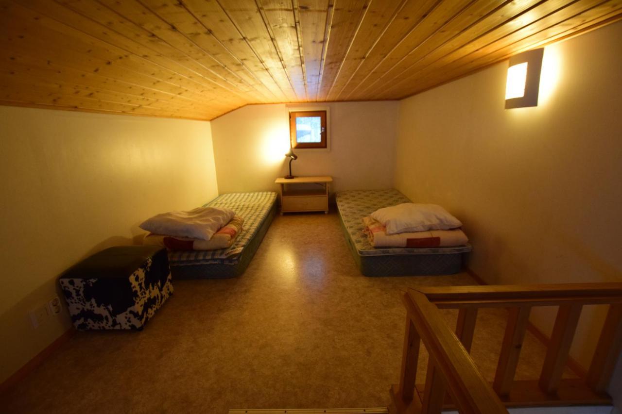 Vila Pyhtaeaen Vuokramoekit Tuuski Exteriér fotografie