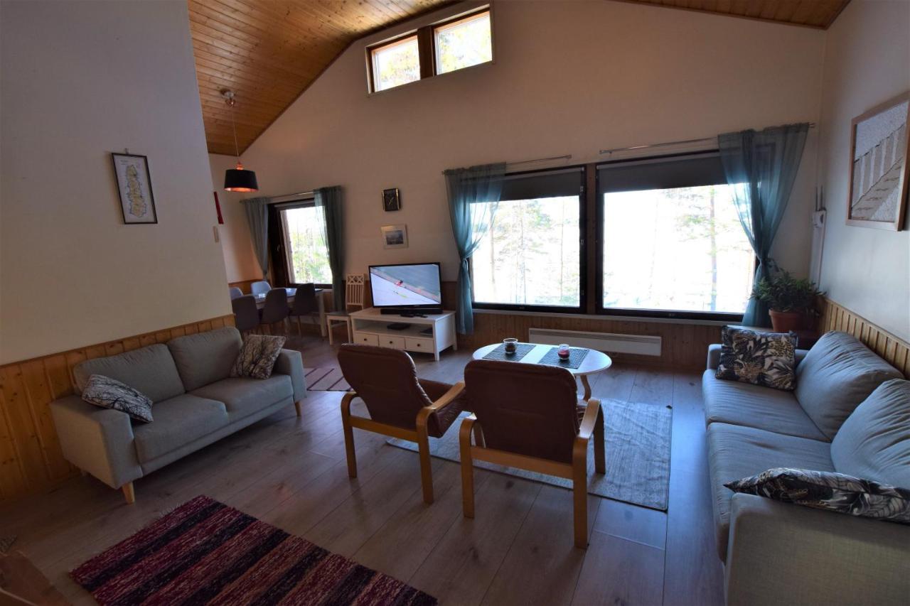 Vila Pyhtaeaen Vuokramoekit Tuuski Exteriér fotografie
