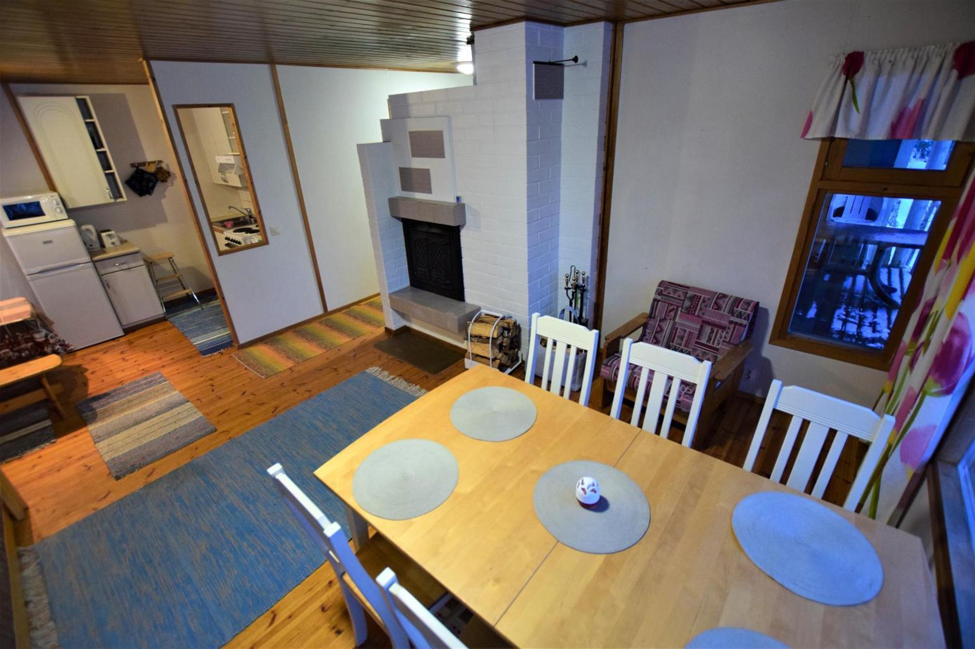 Vila Pyhtaeaen Vuokramoekit Tuuski Exteriér fotografie